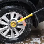 360° Rotating Car Wash Brush with Automatic Foaming & High-Pressure Cleaning 7 65439 7a4e51